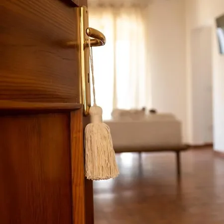 Pozzo Traverso Casale Country house