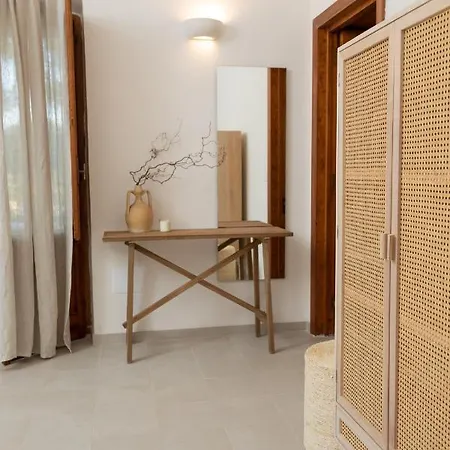 Pozzo Traverso Casale Country house Leporano
