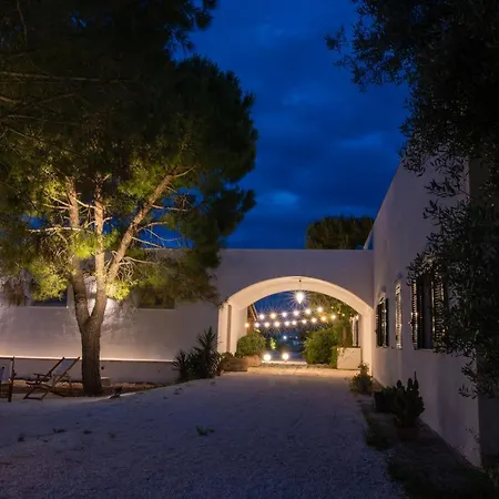 Pozzo Traverso Casale Country house
