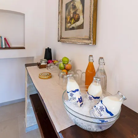 Pozzo Traverso Casale Country house
