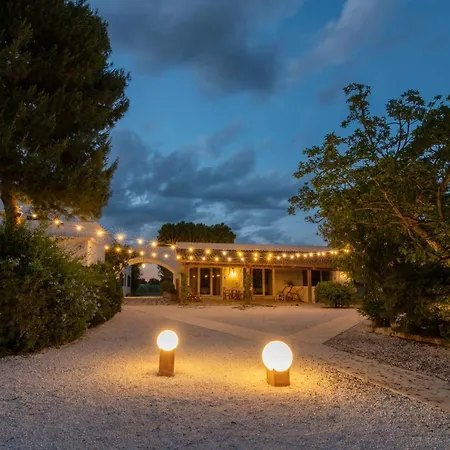 Pozzo Traverso Casale Country house